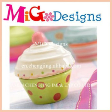 Hot Sales Custom Design Art Crafts Ceramic Cupcake Jar