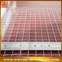 factory price high quality wave welded mesh /welded wire mesh for wired glass