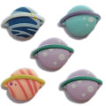 100Pcs / lot Cute Planet Flatback Resin Cabochon Fit Phone Decoration Crafts DIY Scrapbooking Hair Bows Center Accessories