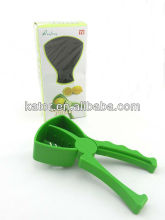 Plastic Manual Lemon Juicer
