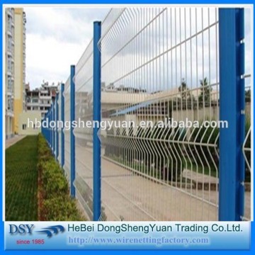 Trade Assurance Cheap pvc coated welded metal garden fence panel , Iron wire mesh fence