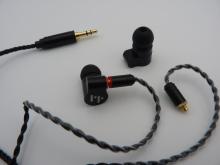 Hybrid Balanced Armature with Dynamic In-ear Earphone