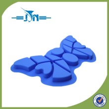 Multifunctional non-stick roaster pan