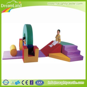 Childrens indoor play equipment / preschool indoor play equipment