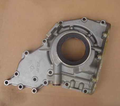 China Supplier Deutz Diesel Engine 1013 Water pump 0425 6853