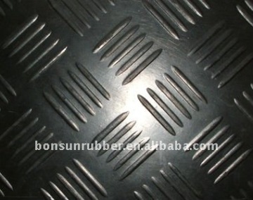 checker plate rubber runner mat