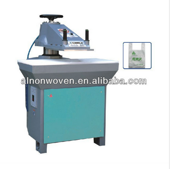 T shirt cutting machine