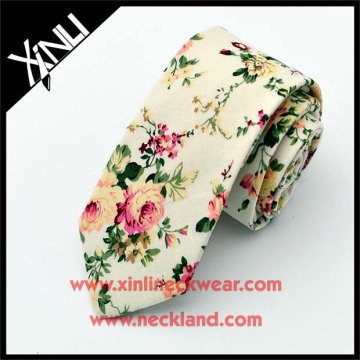 Perfect Knot 100% Handmade Print Fabric Tie Coton