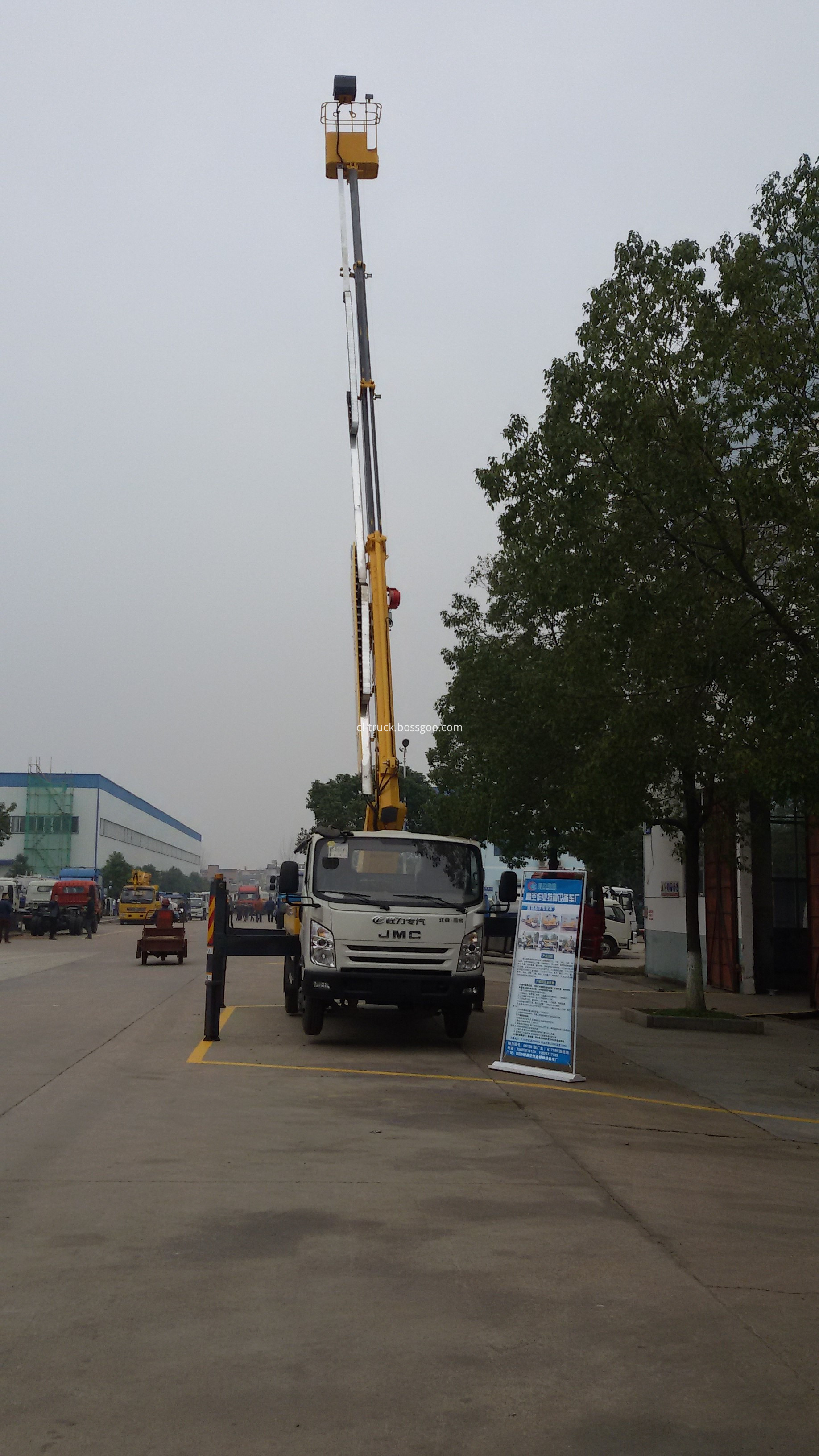 Aerial Platform Truck