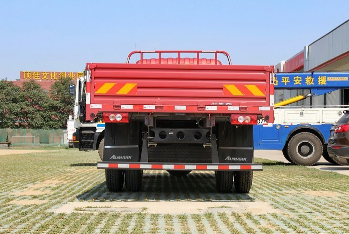 BRAND NEW FOTON CARGO TRUCK RIGHT DRIVE