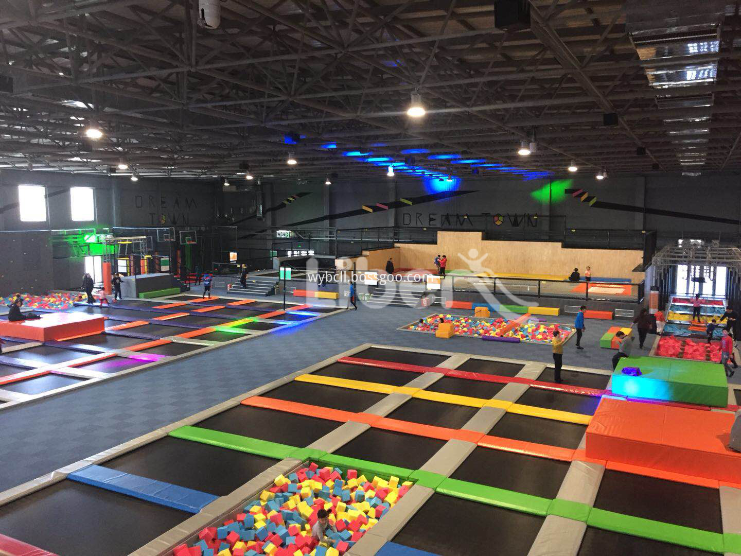 trampoline equipment indoor