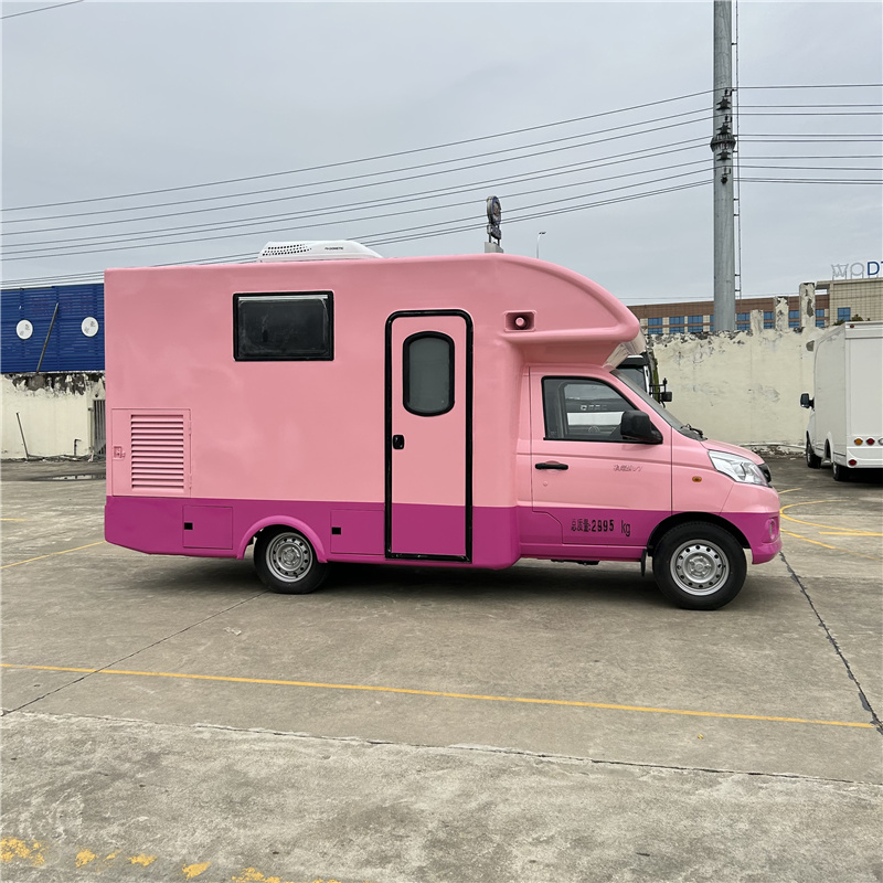 نام پیش فرض default name