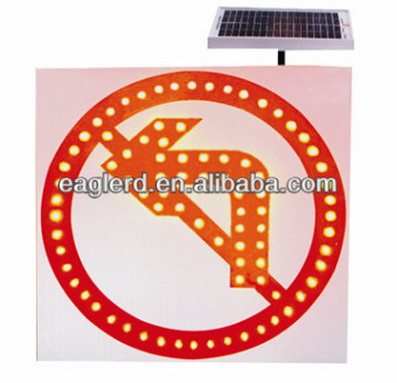 Solar LED traffic sign