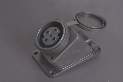 Водонепроницаемая электрическая розетка16А, 250 В, с крышкой