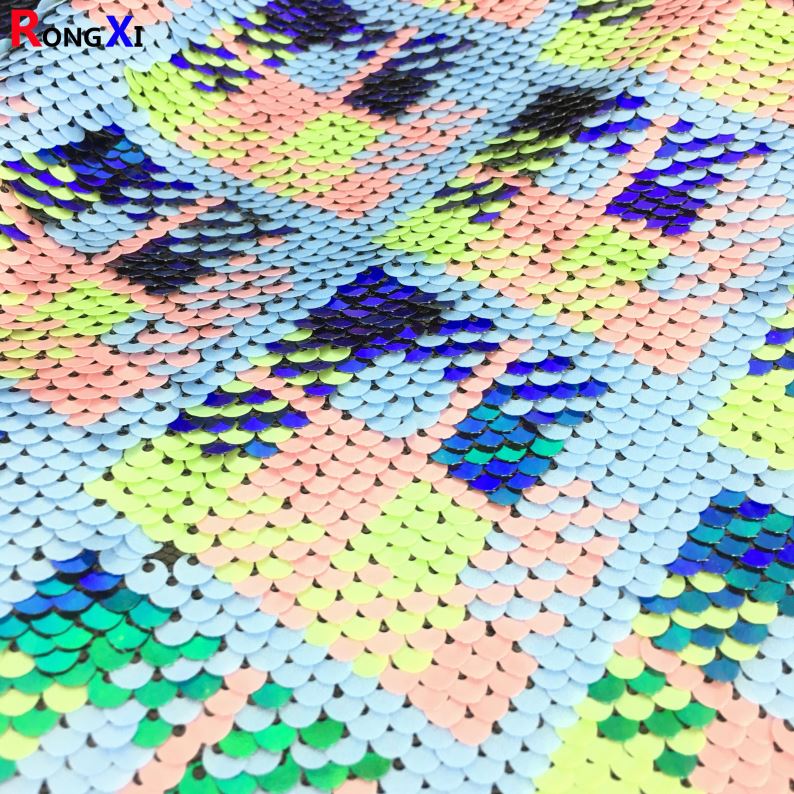 RXF0731  5mm Grid Shape Lilac Spangle Velvet Sequin Fabric