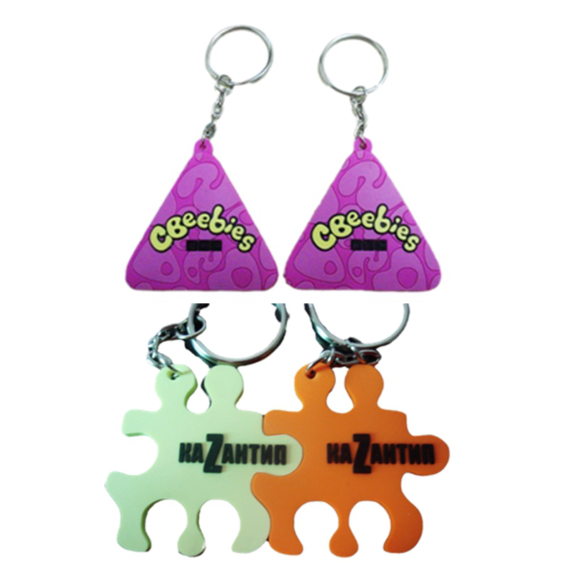 712PVC keychain (9)