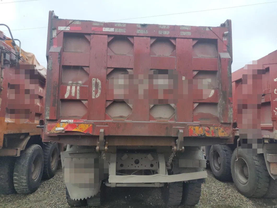 Hot Sale Second Hand Sinotruck HOWO T7h Cargo Tractor Tipper Dump Truck Fairly Used Dumper Truck for Africa