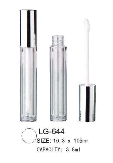 Empty cosmetic round lipgloss