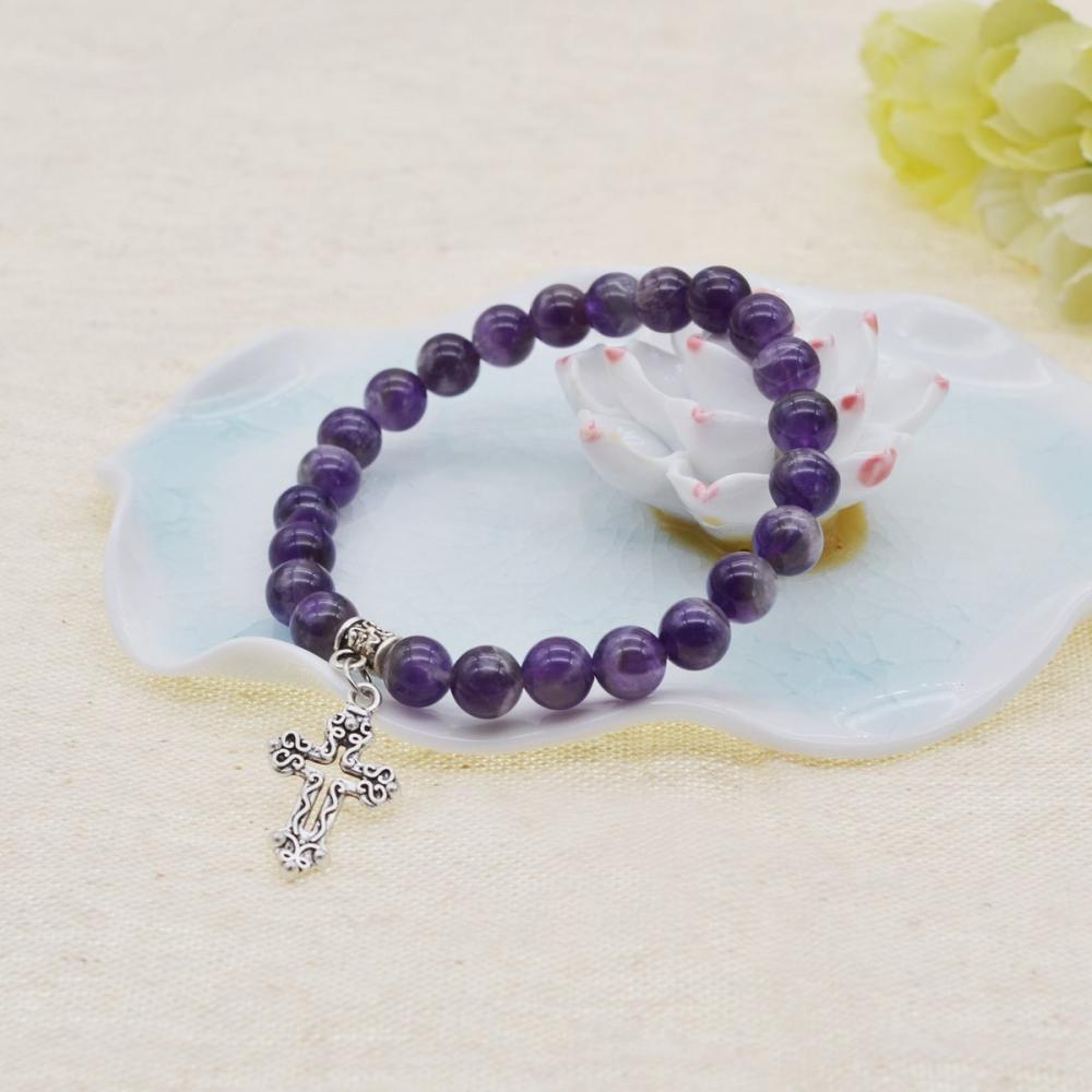 Amatista natural Chakra piedra preciosa 8 MM granos redondos encantos pulsera con la aleación del corazón