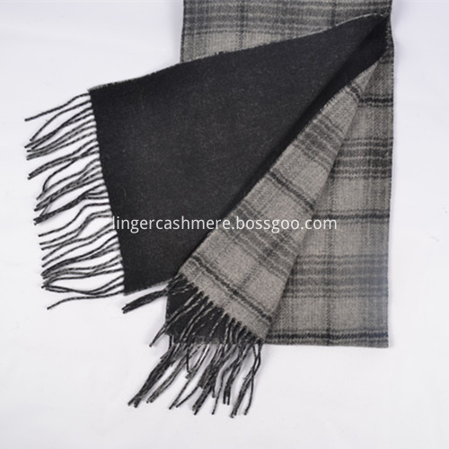 Classic British Style Scarf