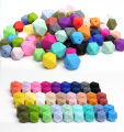 Mini 14mm Granel Hexagon Silicone dentição Beads