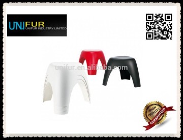 Replica Sori Yanagi stackable three-legged elephant stools for indoors/ balconies/gardens