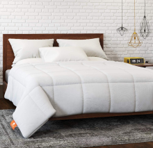 hypoallergenic goose down alternative quilted comforter