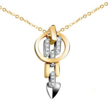 Shinning gold chain pendant necklace with diamond