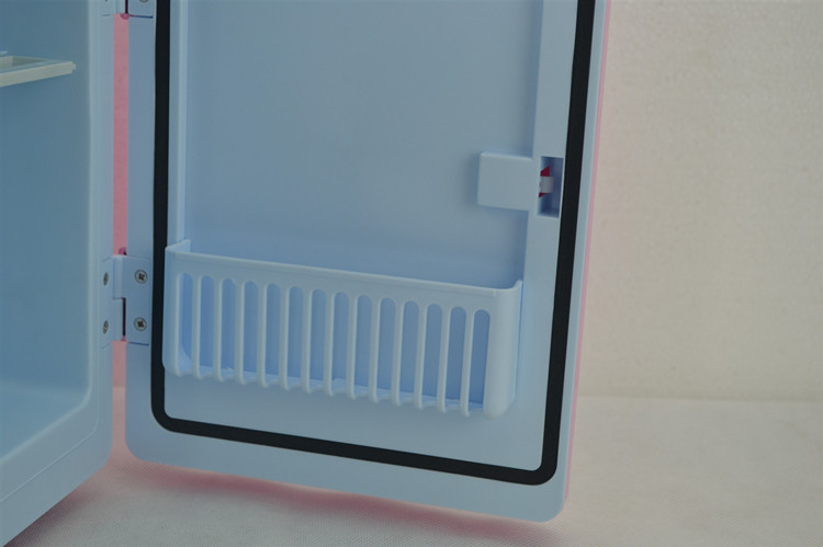 2019 fruit basket refrigerator 12 v fridge portable 4l mini fridge/ colored cosmetic mini fridge