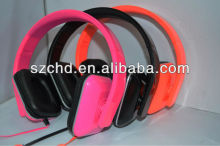 Adjustable Circumaural Professional studio monitor headphone for PC MP3 MP4 iPod