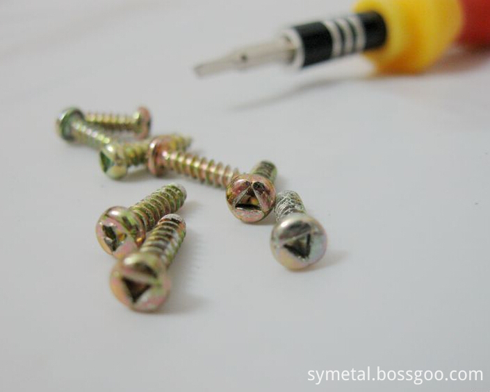 Metal Triangle Screw