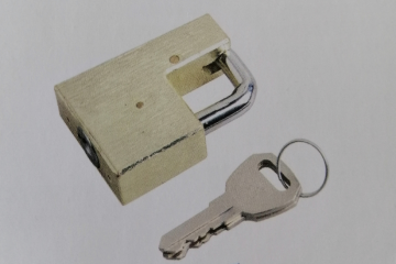 trailer lock hitch pin lock