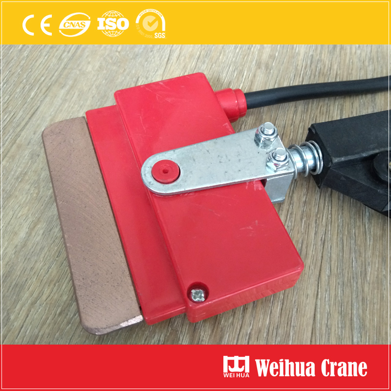 crane-conductor-current-collector