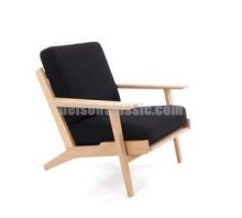 GE 290 easy chair, Hans Wegner Plank Chair