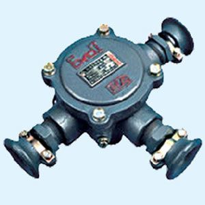 Mine low voltage cable junction box