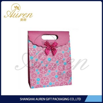 Varnishing decorative stacking gift boxes