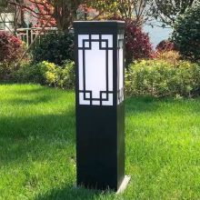 Simple square lawn lamp