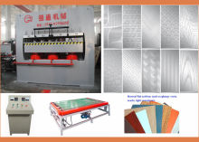 Wuxi Qiangtong mdf laminating melamine hot press/furniture boards production line