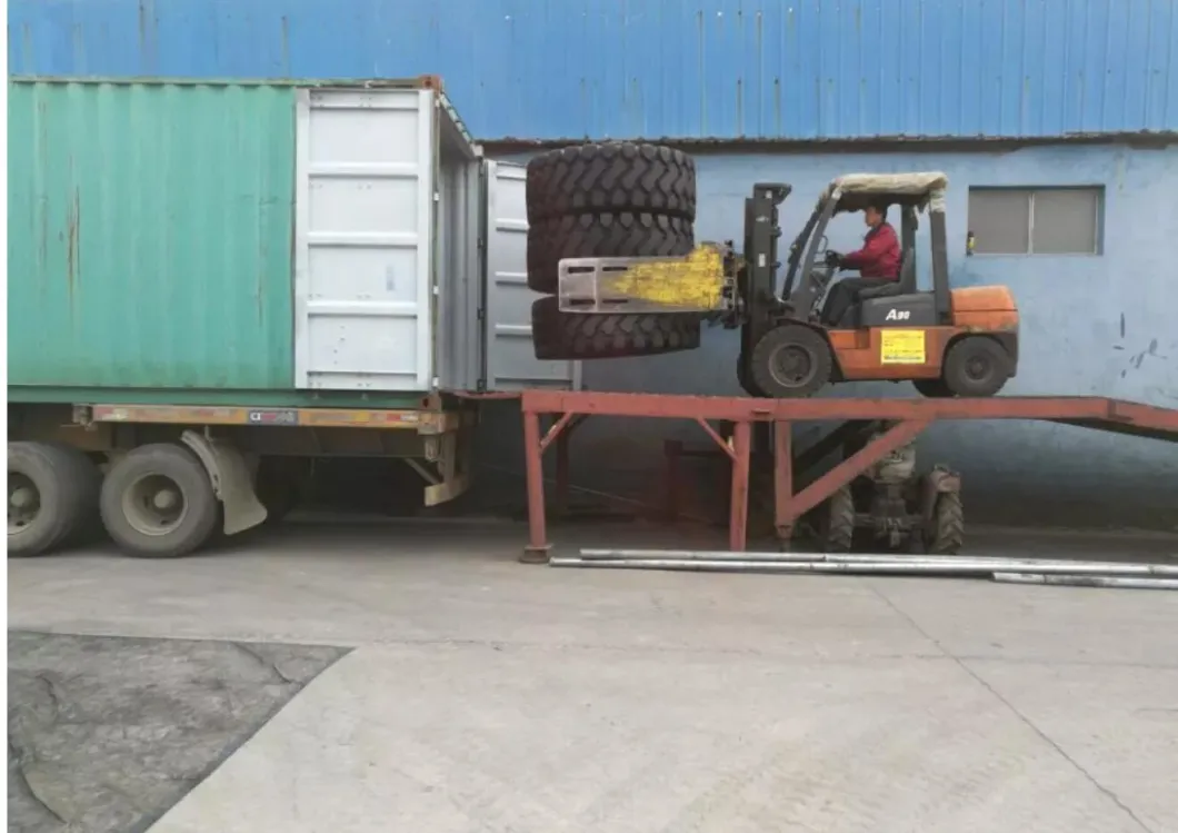 Port Tyre, Loading Tires, Super Solid Tyre, Military Tyre, Specialty Tyre Mine Tyre 7.50-16 8.25-16 13.00-25 15.5-25 16.00-24 16.00-25 18.00-25 20.5-25 23.5-25