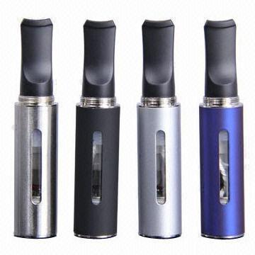 Atomizer with a transparent atomizer window