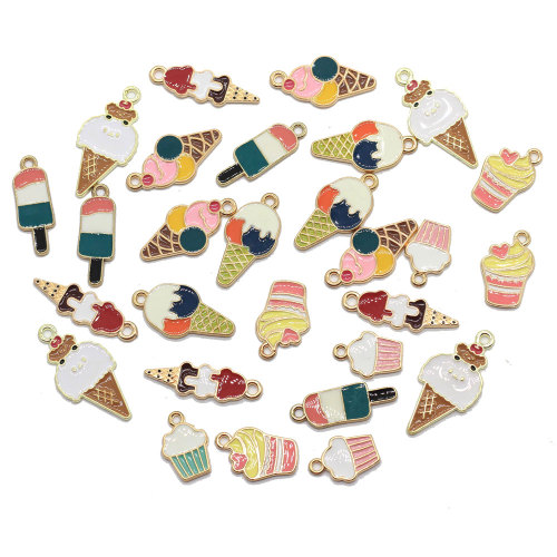 Verschiedene Design-Legierung Eiscreme Charms DIY Emaille Eis am Stiel Cupcake Metallic Sweet Food Anhänger Ohrring Schmuck Zubehör