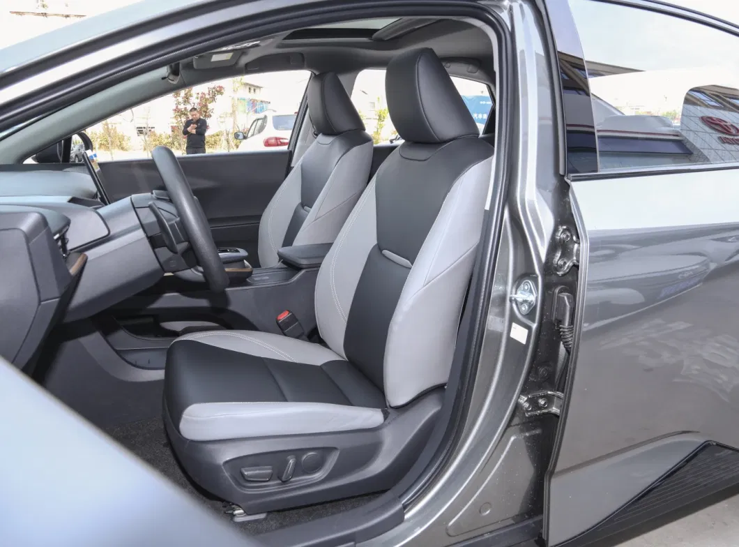 Left Hand Drive, 5 Seats Passenger EV Cars Toyota Bz3 on Hot Sale