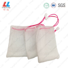 Facial mesh washing sponge