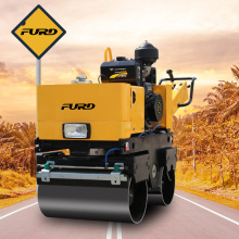 Precio favorable 800 kg a mano Double Drum Road Roller