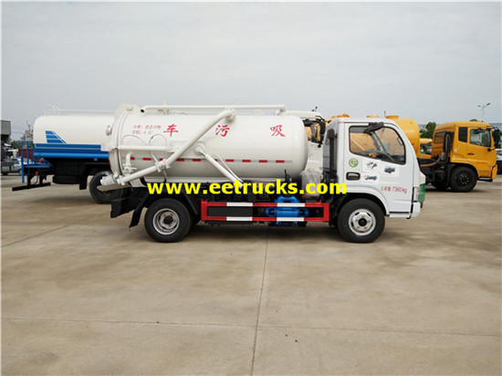 DFAC 4000 Liters Ordure Vacuum Trucks