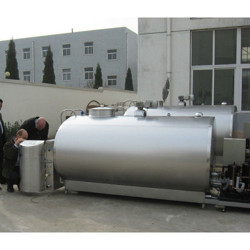 Bulk milk cooler tanks