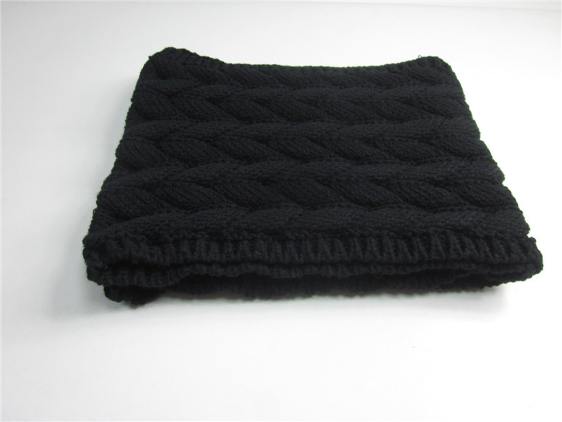 Loop Scarf (1)