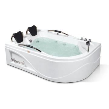 Human-Oriented Design Comfortable Bathtub