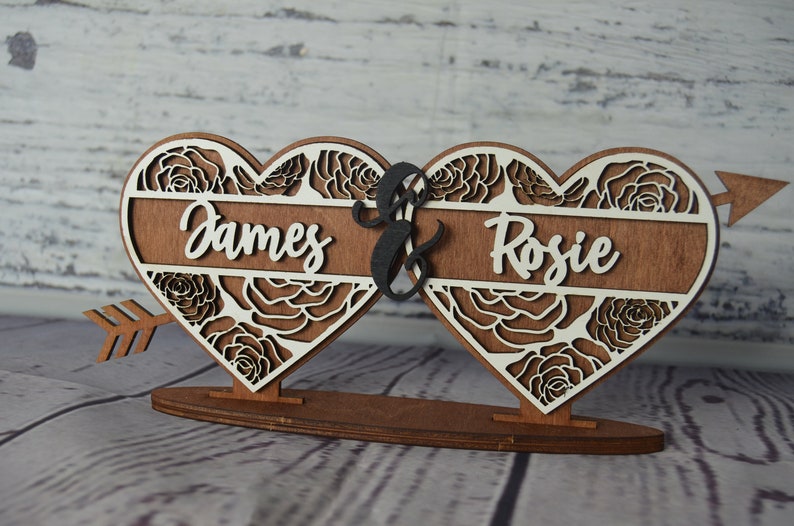 Coppia di legno personalizzate personalizzate cuore