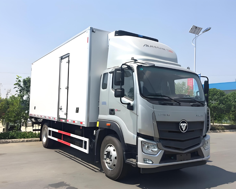 Рефрижератор для перевозки замороженных продуктов Refrigerated Transport Vehicle for Frozen Goods
